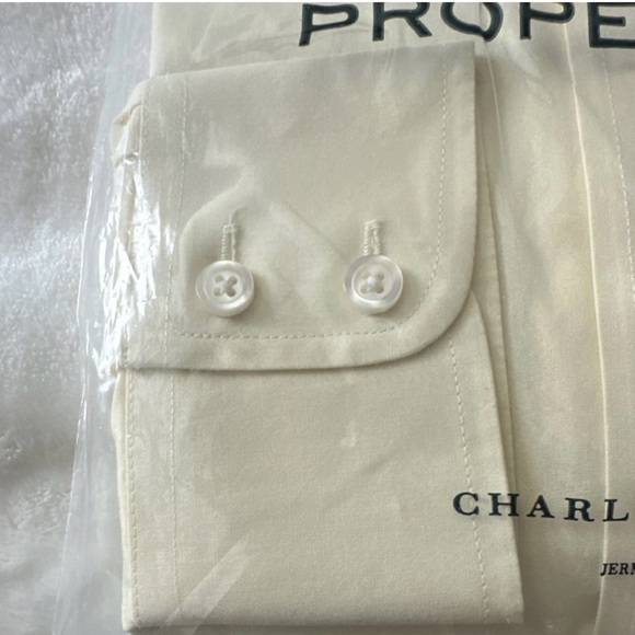 Charles Tyrwhitt Pale Yellow Men's Dress Shirt - Picture 4 of 4